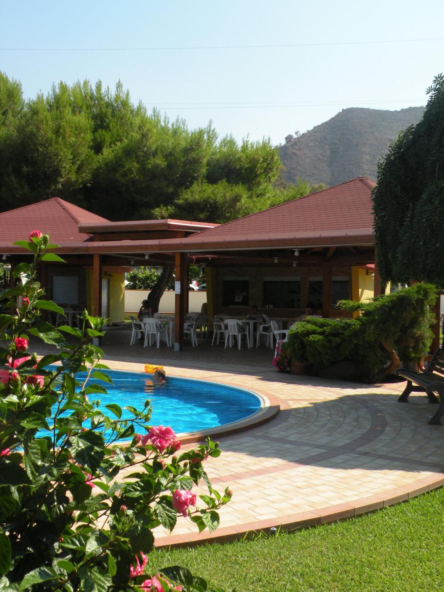Hotel Delle Canne Amantea Esterno foto