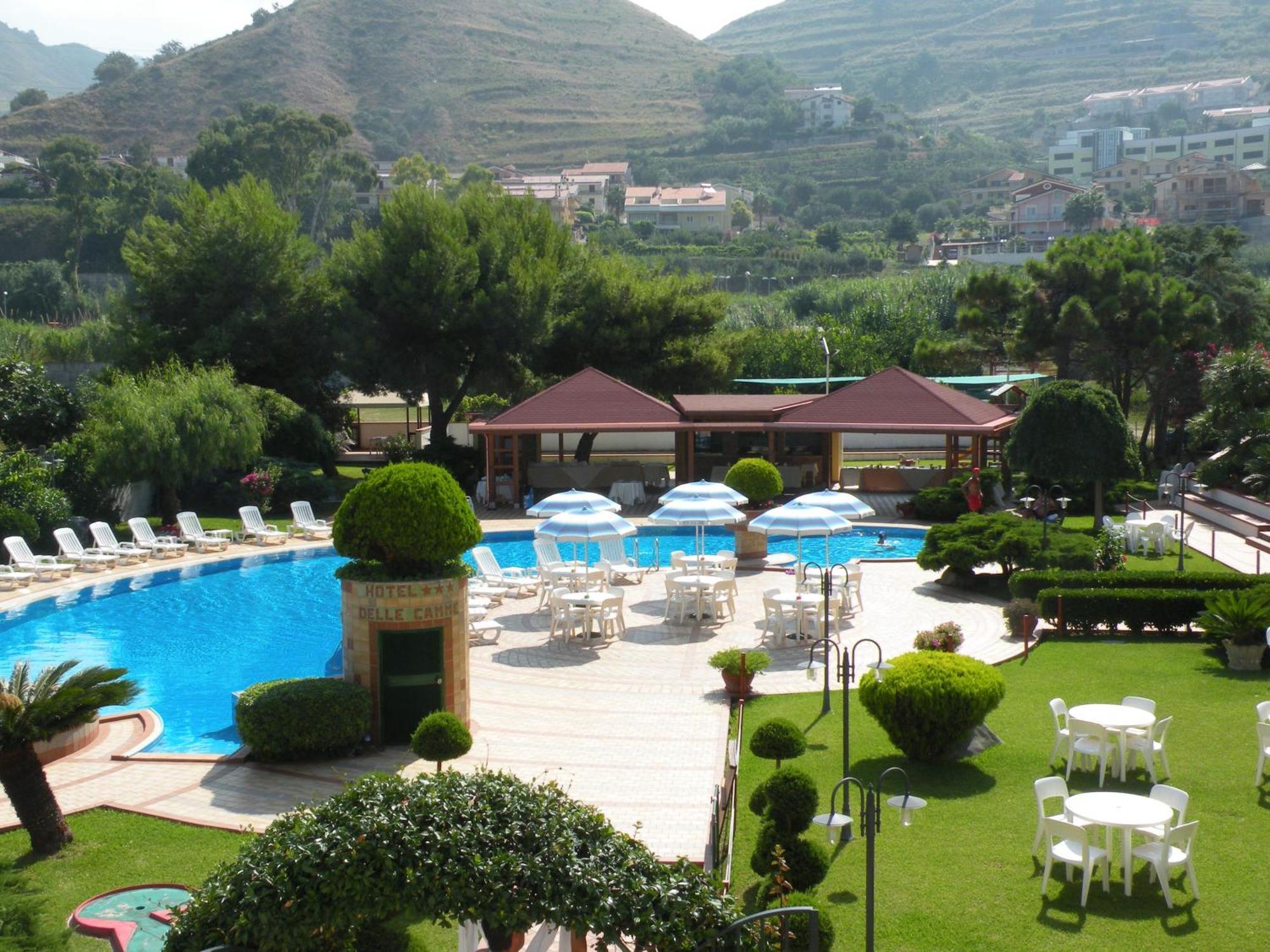 Hotel Delle Canne Amantea Esterno foto